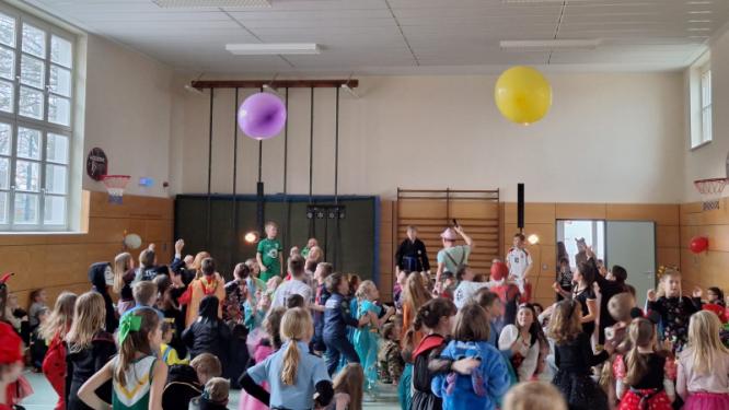 fasching25.jpg